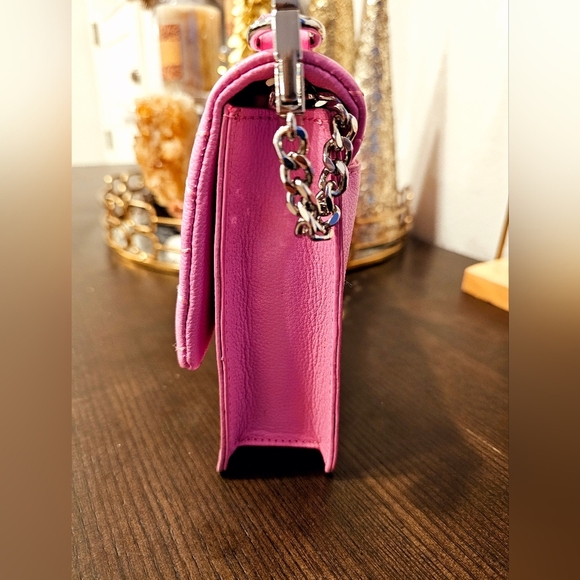 Rebecca Minkoff Je Taime Medium Shoulder bag. - Picture 9 of 9